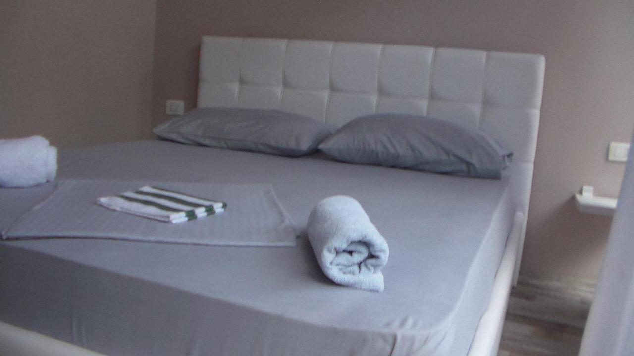 Shkoder Hotel Temali ภายนอก รูปภาพ