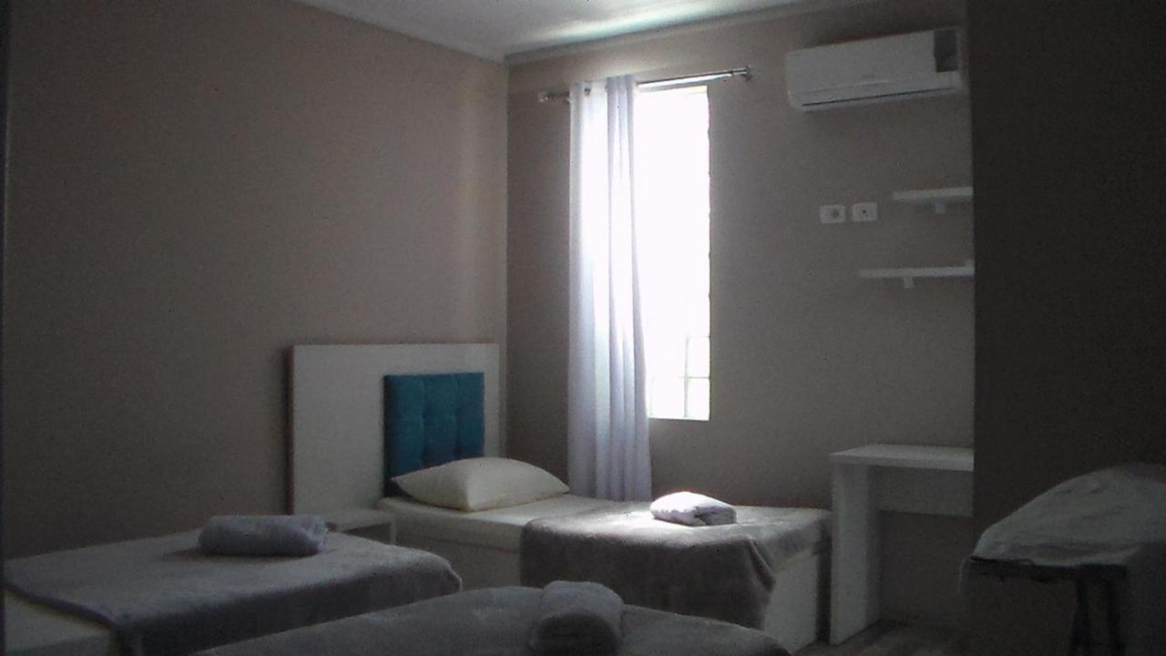 Shkoder Hotel Temali ภายนอก รูปภาพ