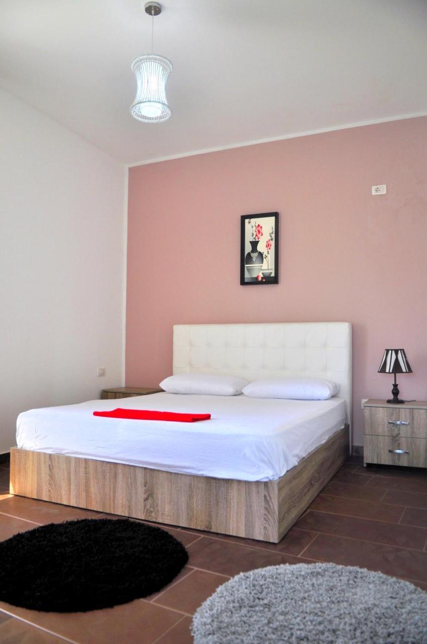 Shkoder Hotel Temali ภายนอก รูปภาพ
